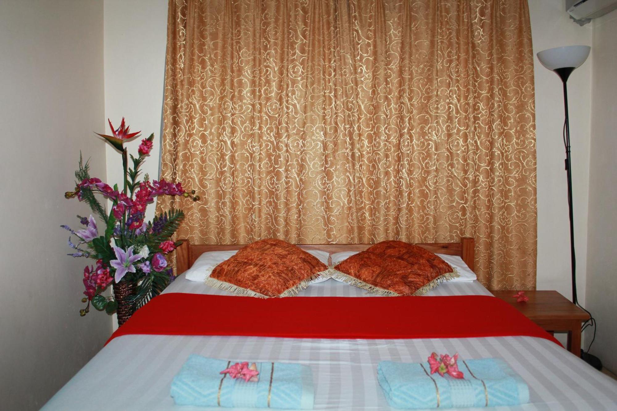 Pacific Paradise Motel Port Vila Exteriör bild