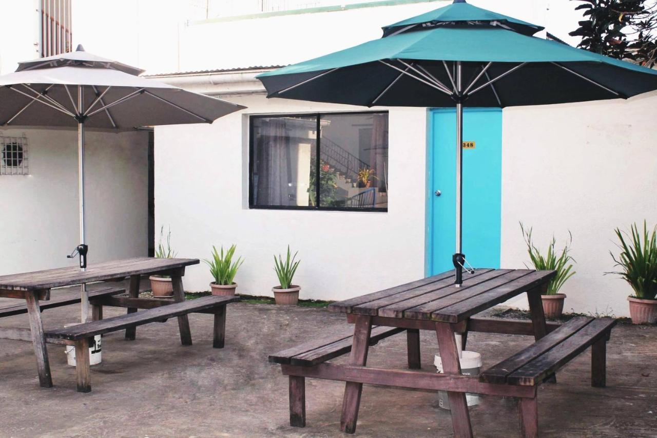 Pacific Paradise Motel Port Vila Exteriör bild