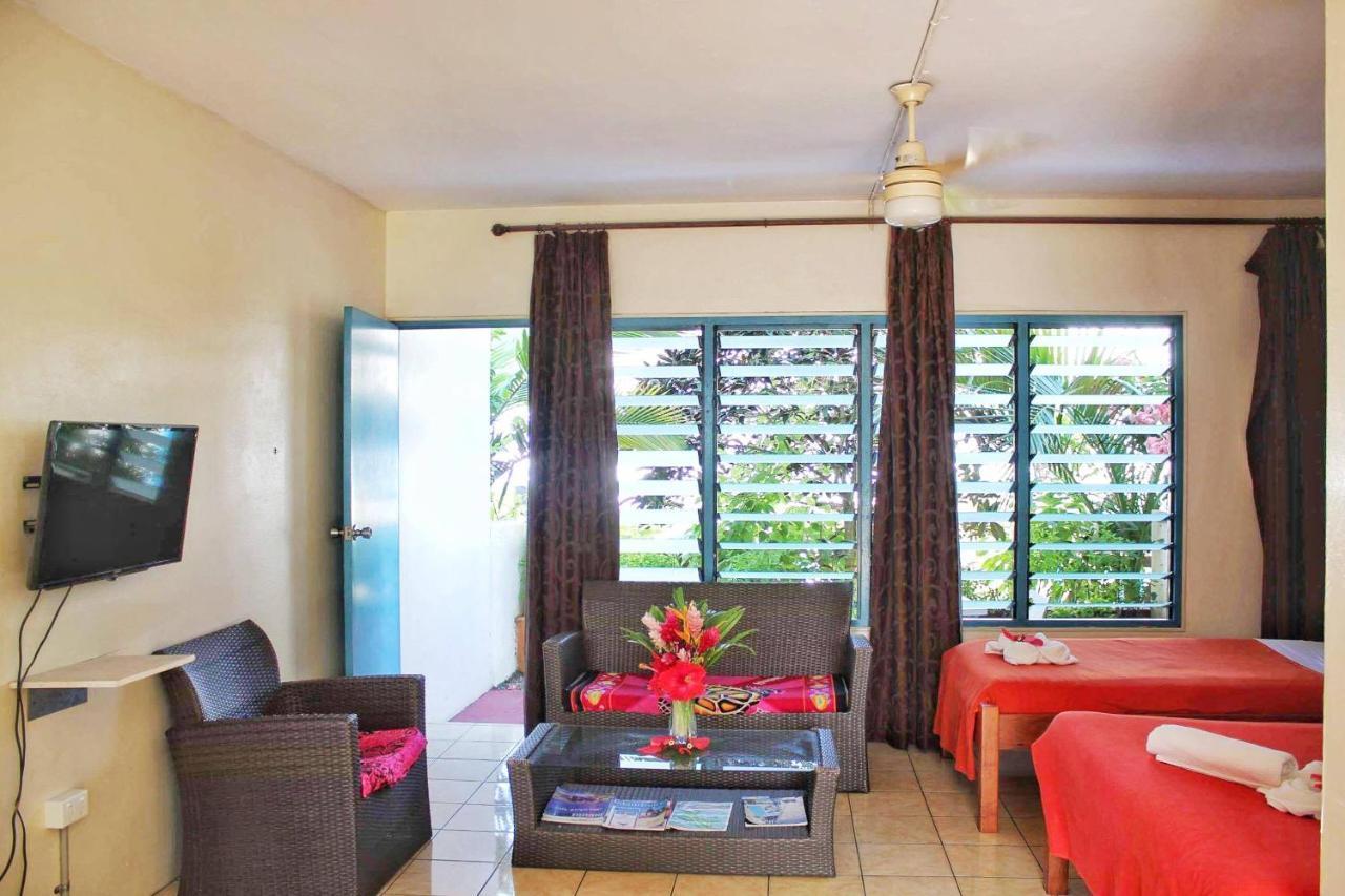 Pacific Paradise Motel Port Vila Exteriör bild