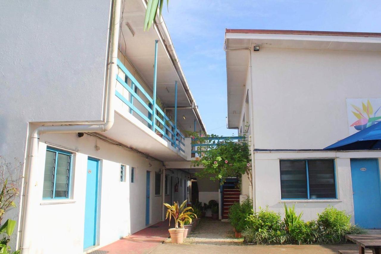 Pacific Paradise Motel Port Vila Exteriör bild